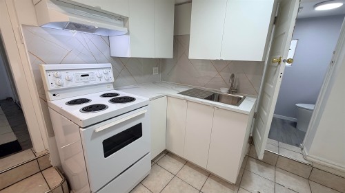 1039 41St Avenue E, Vancouver, BC 