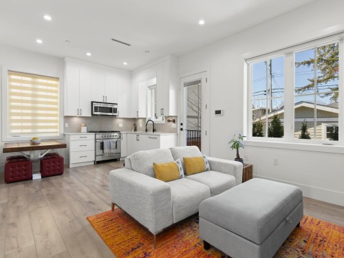 4327 Perry Street, Vancouver, BC 