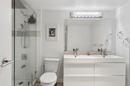 905-2024 Fullerton Avenue, North Vancouver, BC 