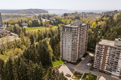 905-2024 Fullerton Avenue, North Vancouver, BC 