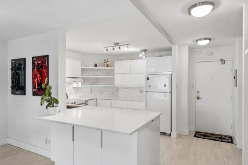905-2024 Fullerton Avenue, North Vancouver, BC 