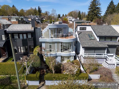 3043 Alma Street, Vancouver, BC 