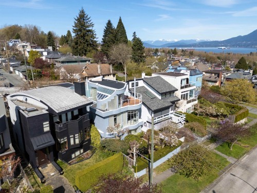 3043 Alma Street, Vancouver, BC 