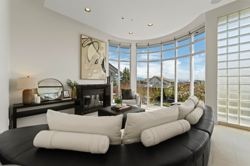 3043 Alma Street, Vancouver, BC 