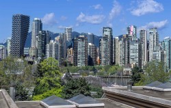 1261 7th Avenue W Vancouver, BC V6H 1B7