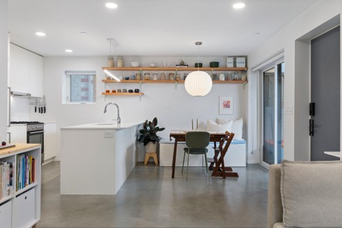 2333 Napier Street, Vancouver, BC 