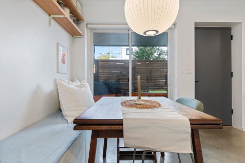 2333 Napier Street, Vancouver, BC 