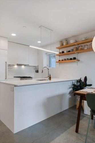2333 Napier Street, Vancouver, BC 