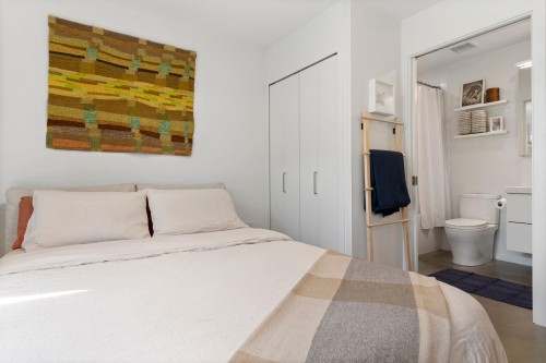 2333 Napier Street, Vancouver, BC 