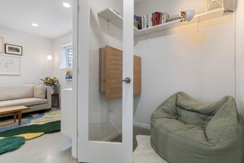 2333 Napier Street, Vancouver, BC 