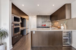 1901-1155 The High Street Coquitlam, BC V3B 7W4