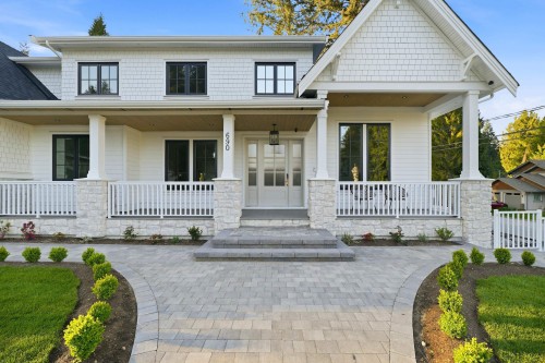 690 Windsor Road E, North Vancouver, BC 