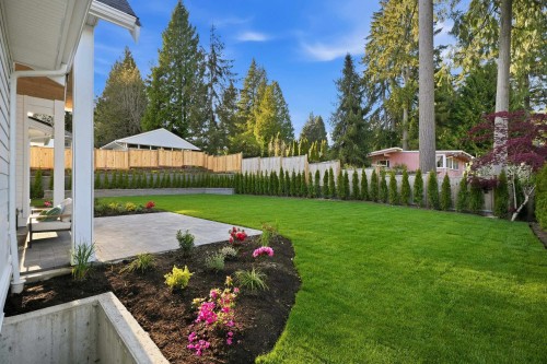 690 Windsor Road E, North Vancouver, BC 