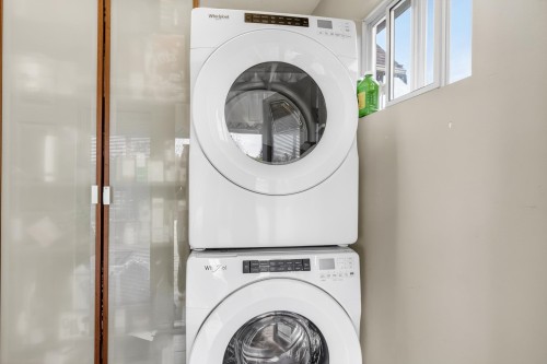 11369 Maple Crescent, Maple Ridge, BC 