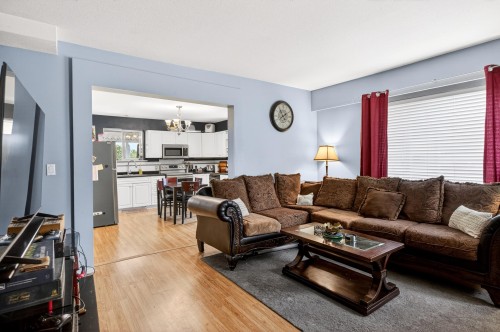 11369 Maple Crescent, Maple Ridge, BC 