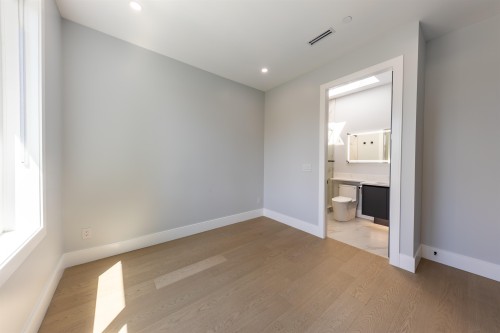 3587 Mayfair Avenue, Vancouver, BC 