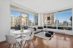 1906-1088 Richards Street  Vancouver, BC V6B 0J8