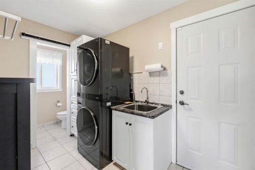 22108 Kerry Crescent, Maple Ridge, BC 