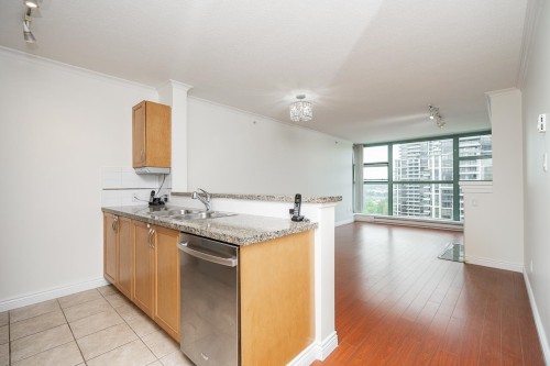 1505-4388 Buchanan Street  Burnaby, BC V5C 6R8