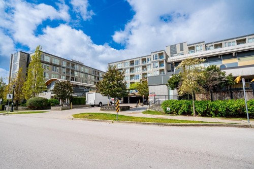161-4099 Stolberg Street  Richmond, BC V6X 0J4