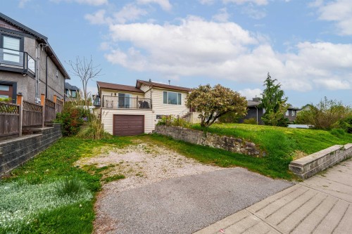 2151 Dawes Hill Road, Coquitlam, BC 