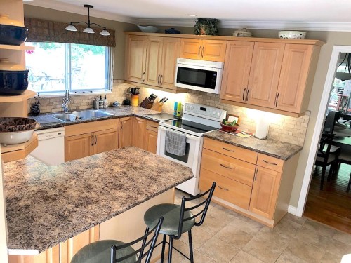 4163 Cedar Drive, Coquitlam, BC 