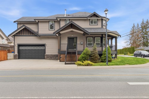 24230 104 Avenue  Maple Ridge, BC V2W 0E4
