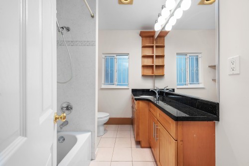 153 Marine Drive Se, Vancouver, BC 