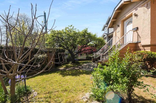 153 Marine Drive Se, Vancouver, BC 