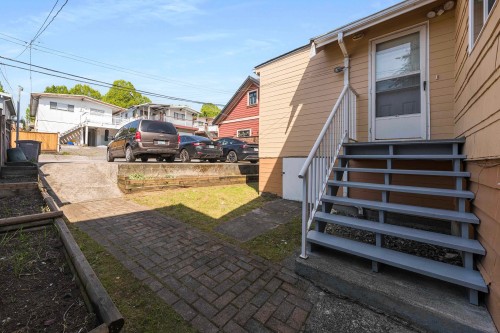 153 Marine Drive Se, Vancouver, BC 