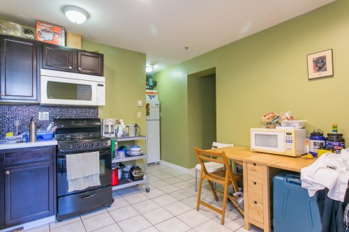 915 23Rd Avenue E, Vancouver, BC 