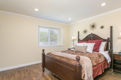 915 23Rd Avenue E, Vancouver, BC 