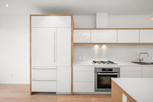 1889 2Nd Avenue W, Vancouver, BC 