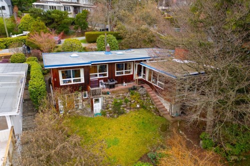 2338 Ottawa Avenue, West Vancouver, BC 