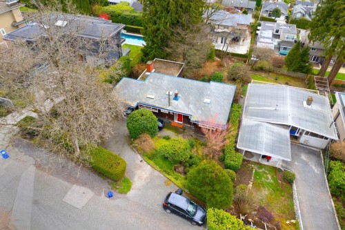 2338 Ottawa Avenue, West Vancouver, BC 