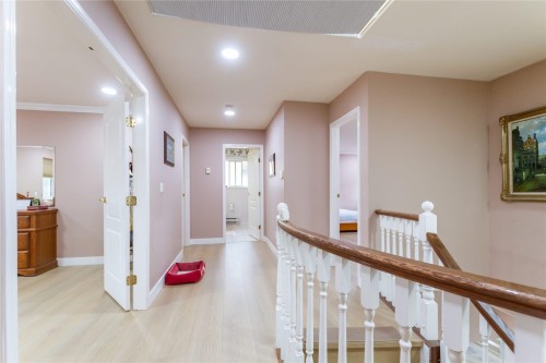 9149 Briar Road, Burnaby, BC - Indoor Photo Showing Other Room