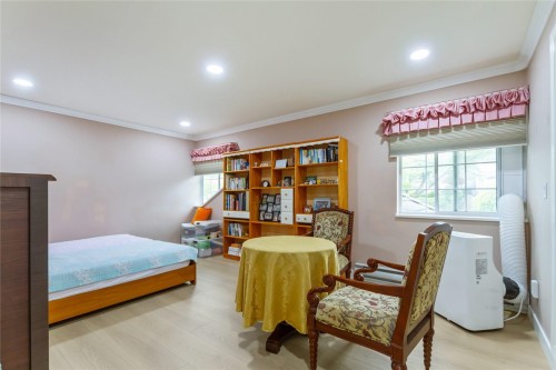 9149 Briar Road, Burnaby, BC - Indoor