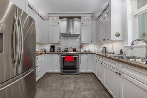 37738 Third Avenue, Squamish, BC 