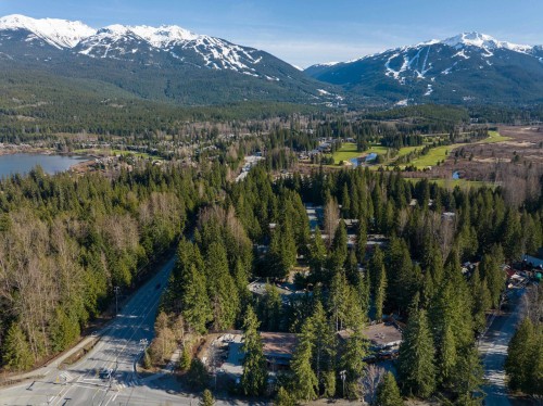 10-8100 Alpine Way  Whistler, BC V8E 0G2