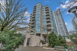 801-140 14 Street ENorth Vancouver, BC V7L 2N3
