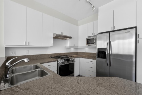 2420 Shadbolt Lane, West Vancouver, BC 