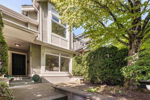 1823 Napier Street, Vancouver, BC 