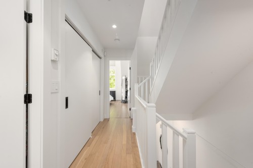 1823 Napier Street, Vancouver, BC 