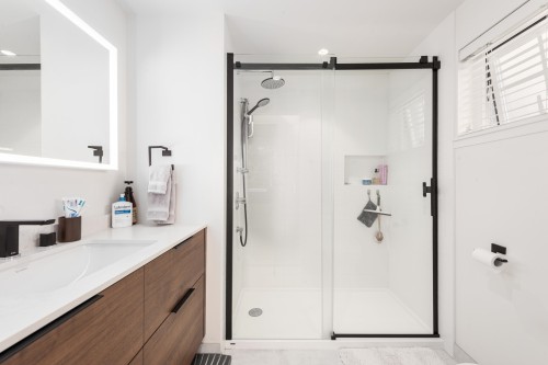 1823 Napier Street, Vancouver, BC 
