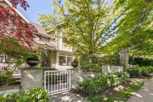 1823 Napier Street, Vancouver, BC 
