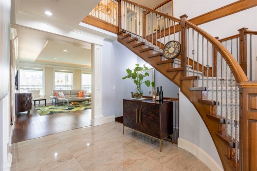 1059 Cornell Avenue, Coquitlam, BC 