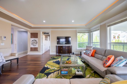 1059 Cornell Avenue, Coquitlam, BC 