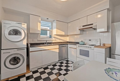 2273 2Nd Avenue E, Vancouver, BC 