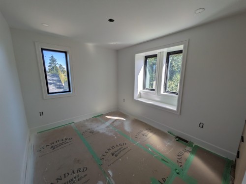 918 16Th Avenue E, Vancouver, BC 