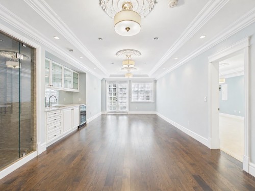 738 54Th Avenue W, Vancouver, BC 